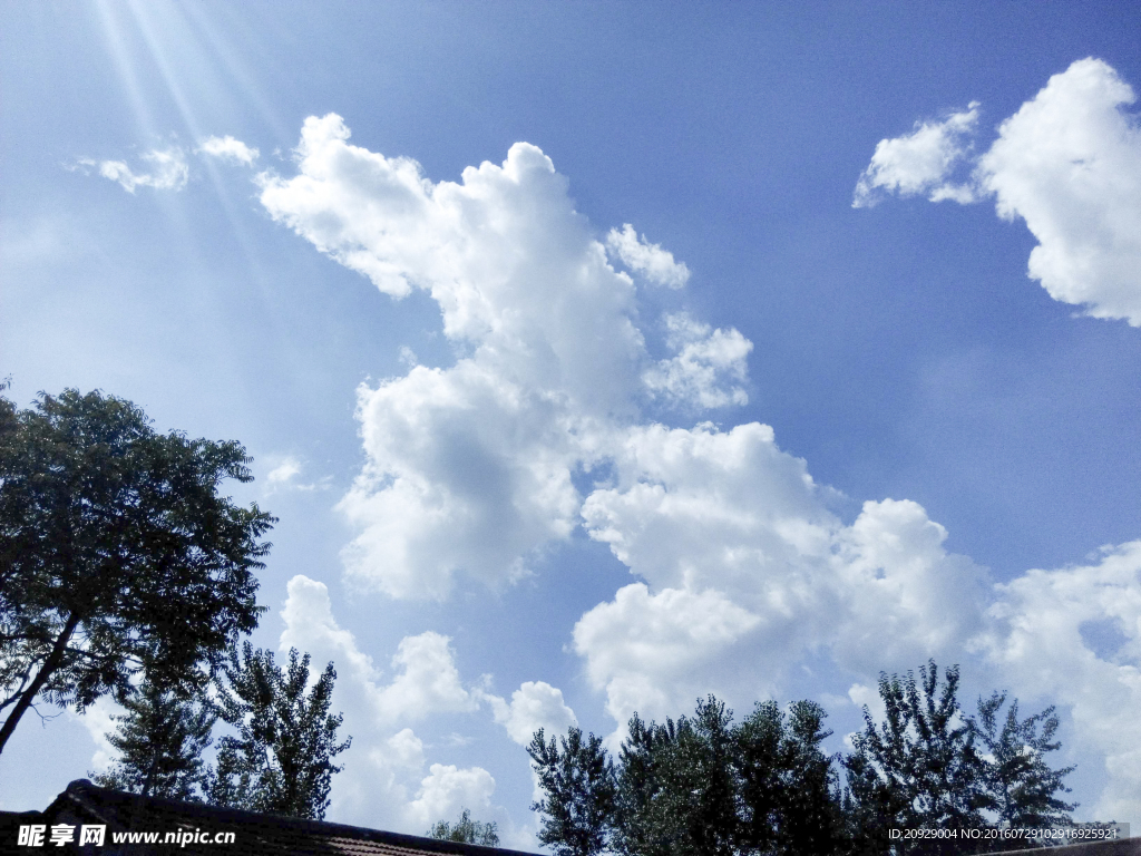 天空
