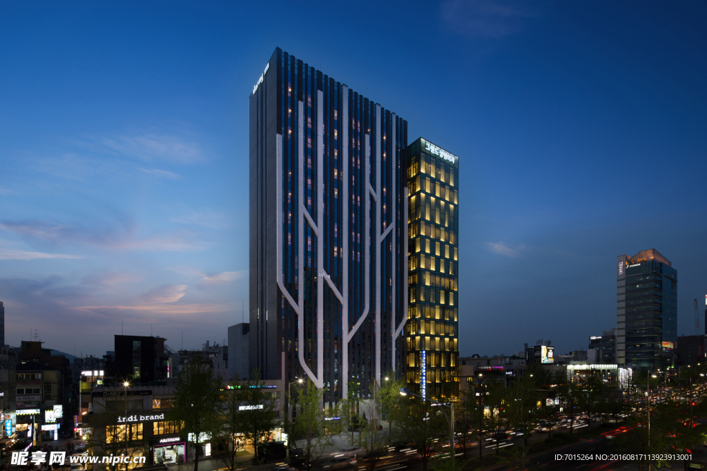 夜景酒店建筑外墙设计