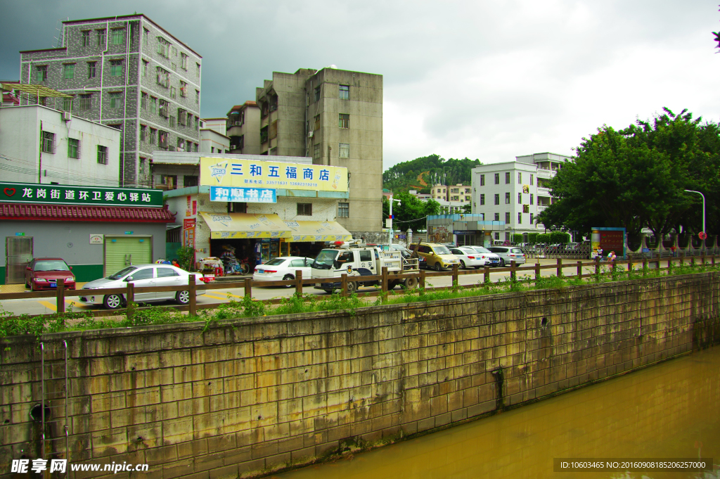 城市河流 生态建筑