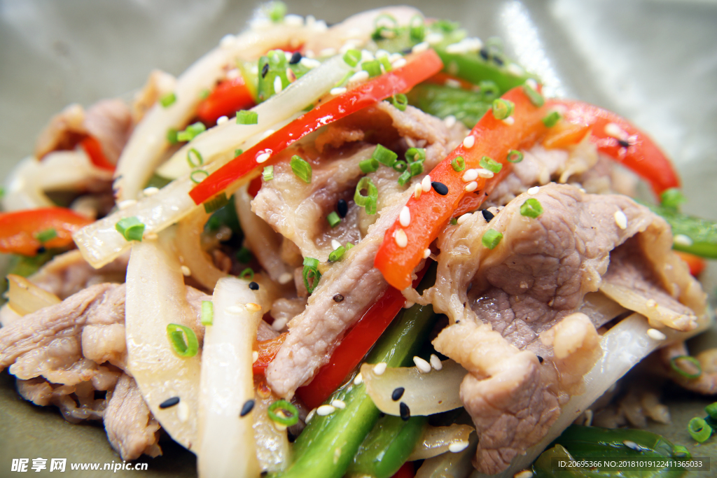 铁板 肥牛 美食