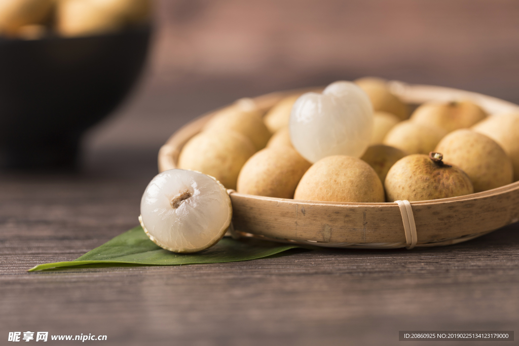 新鲜的桂圆图片