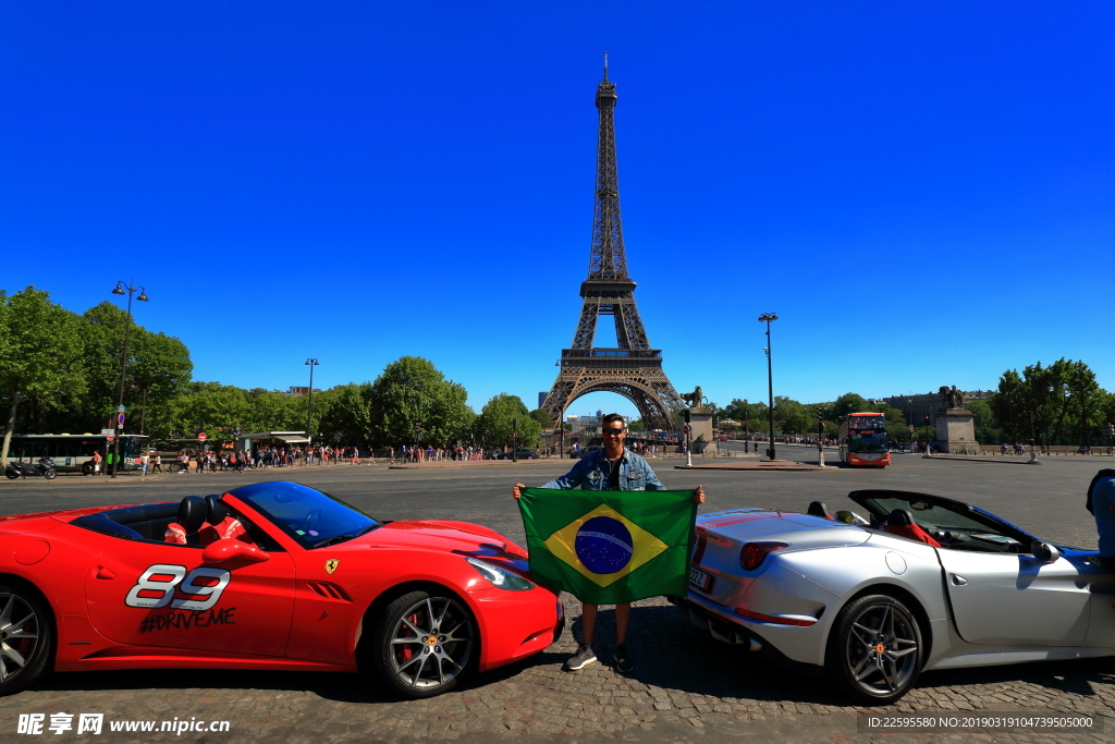 法国 巴黎 埃菲尔铁塔与法拉第