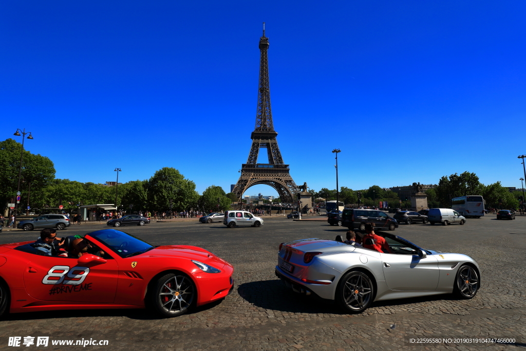 埃菲尔铁塔与法拉第