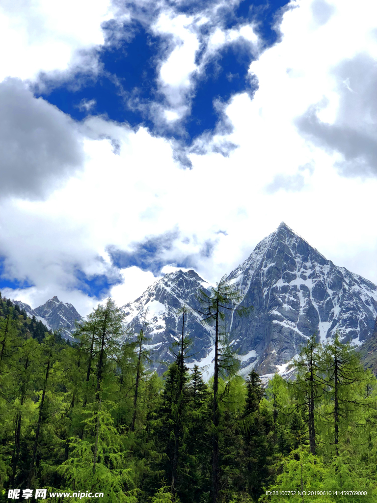 雪山 天空