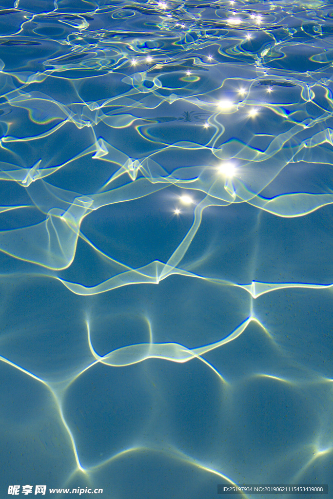 水
