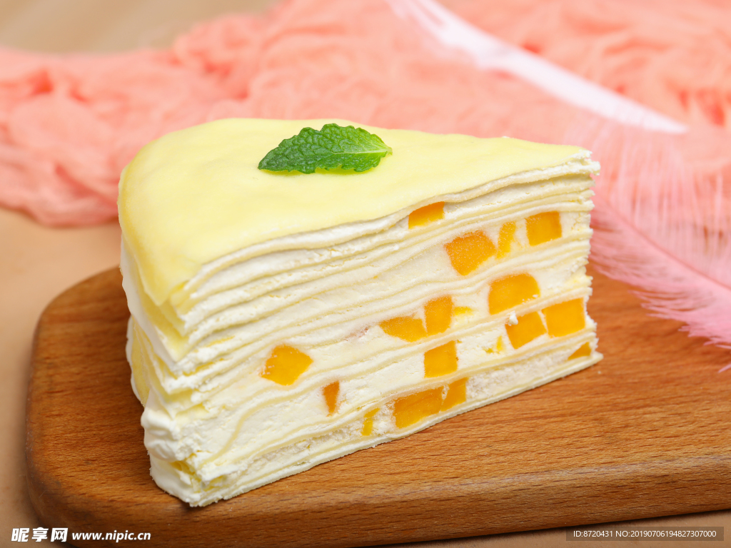 清新风芒果千层摄影图