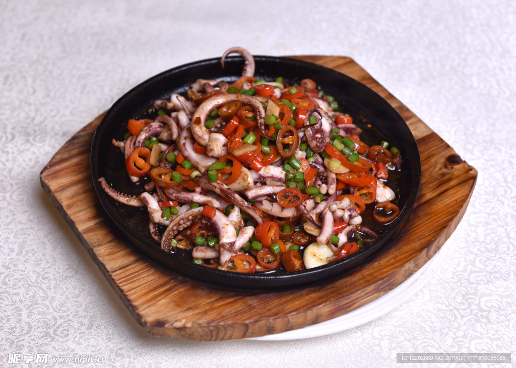 铁板香辣鱿鱼须