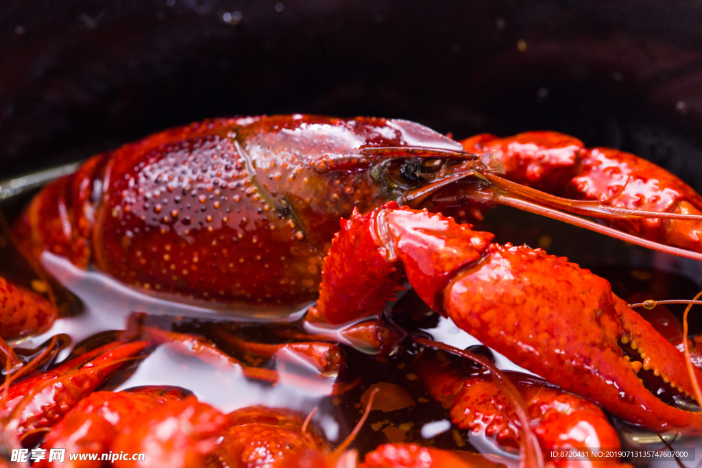 火爆小龙虾