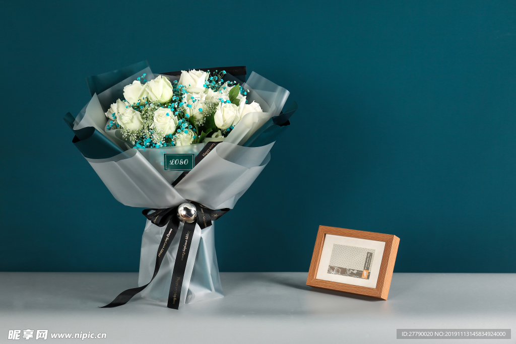 白玫瑰花束花礼