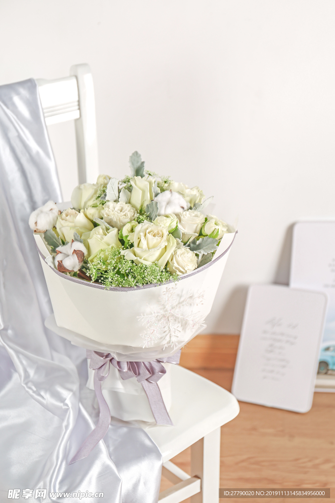 白玫瑰花束花礼