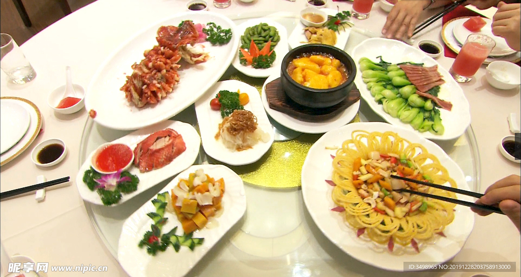餐厅就餐