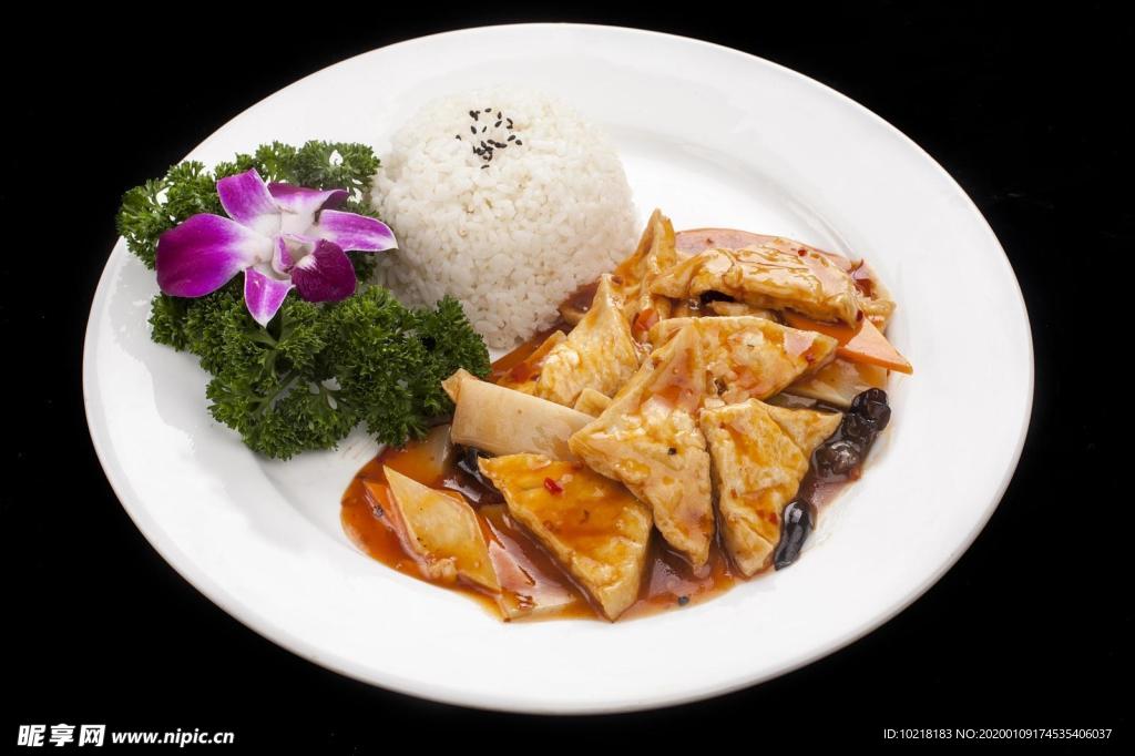 家常豆腐饭