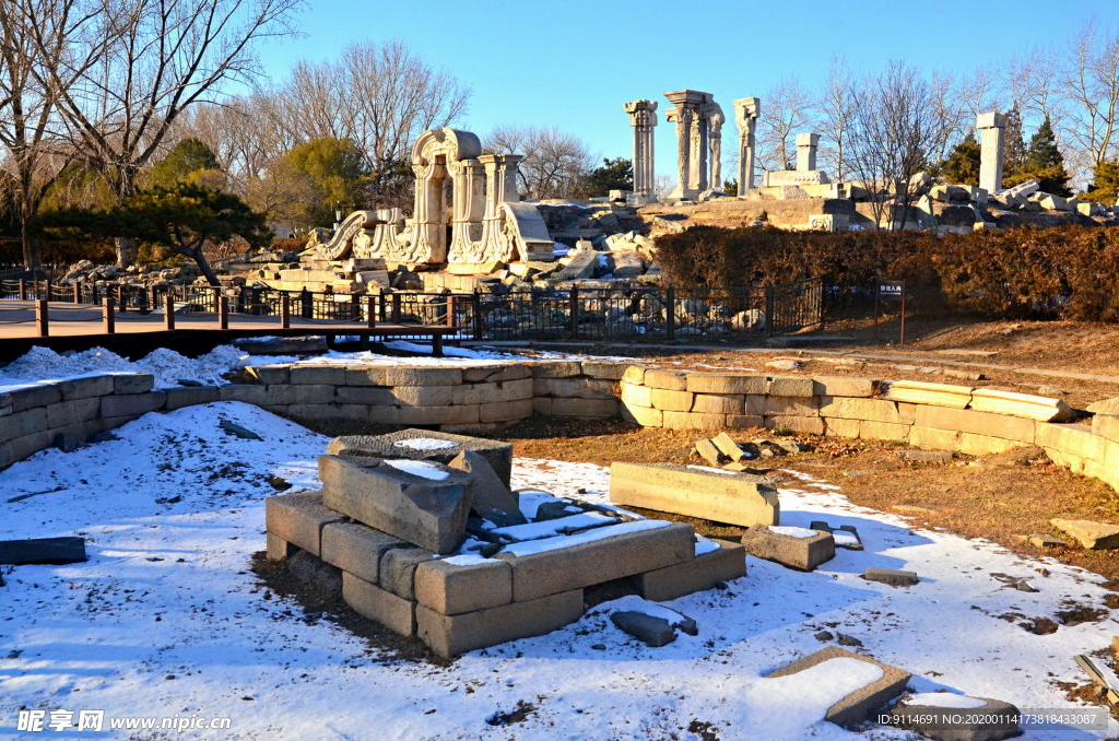 圆明园雪景