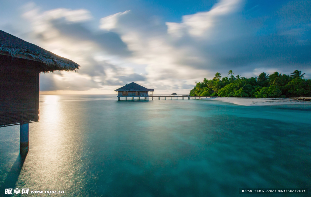 马尔代夫沙滩海岸小岛
