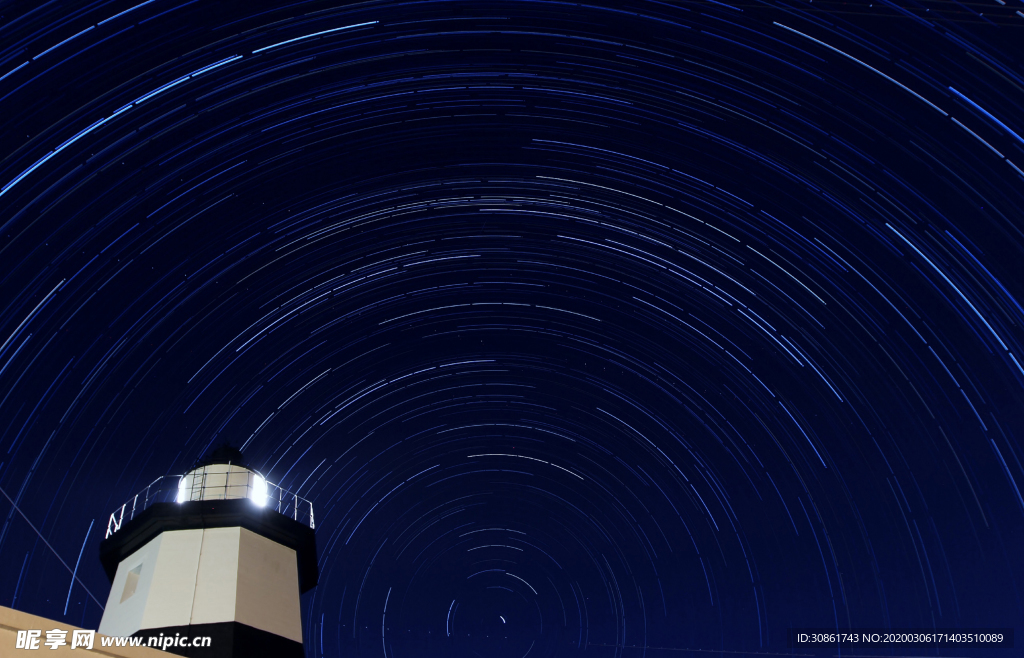 夜晚星空轨迹