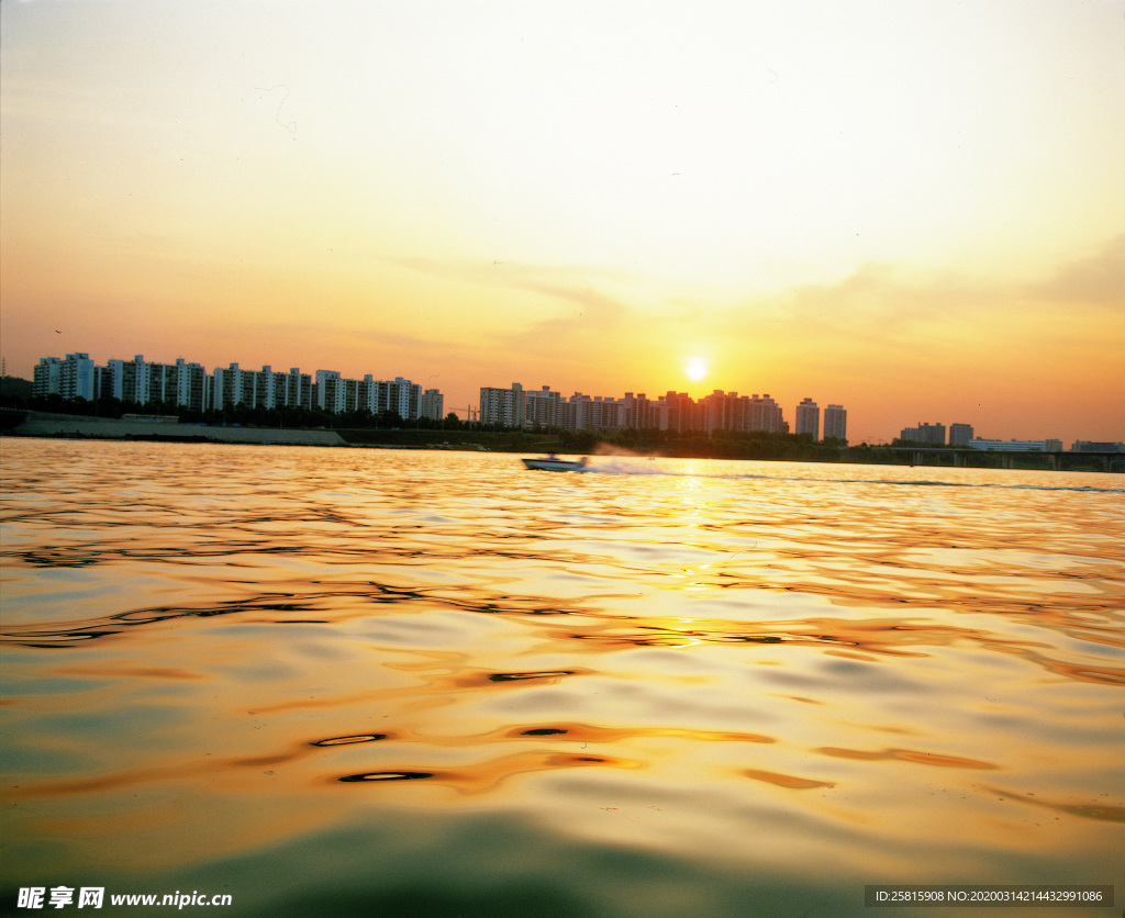 沙滩海滩港口海岸图片