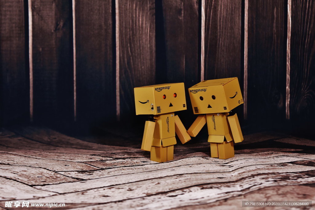 握手牵手礼仪沟通行为图片