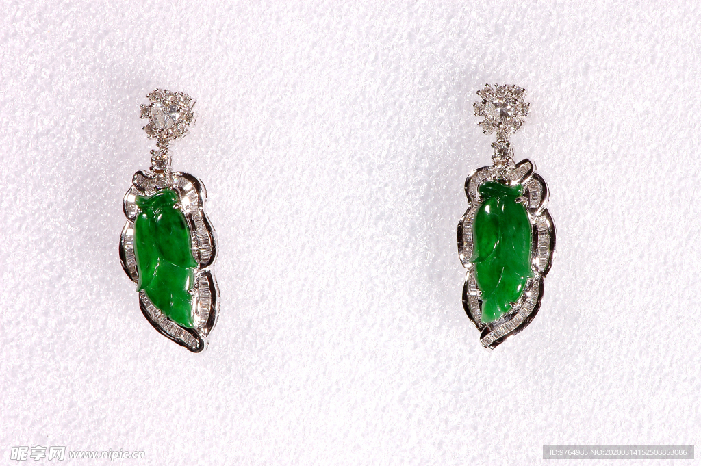 翡翠耳环