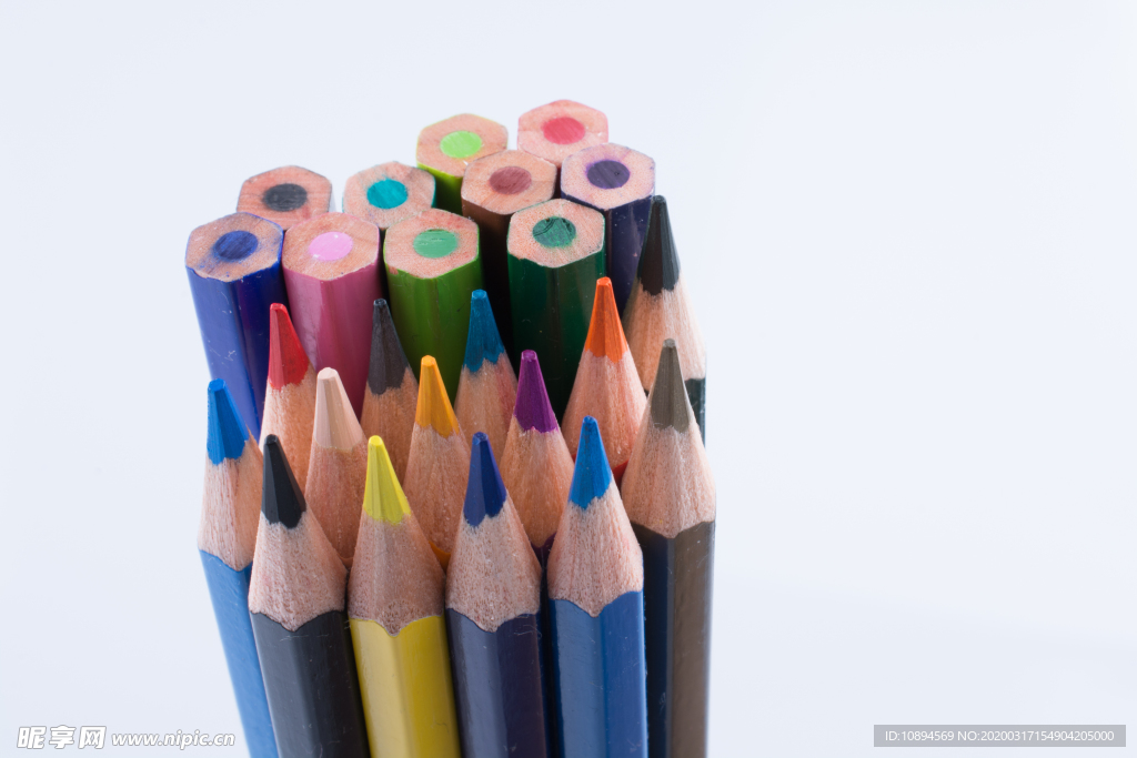 彩色铅笔