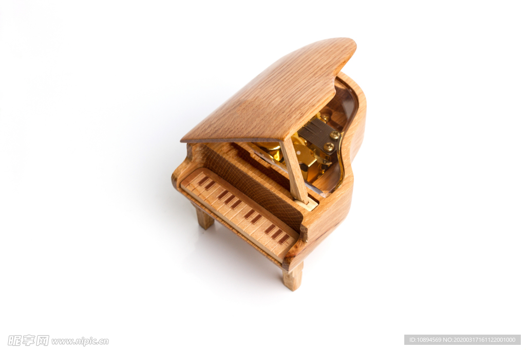 钢琴模型