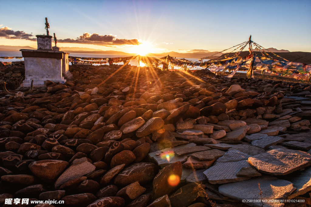 彩霞日出夕阳火烧云图片