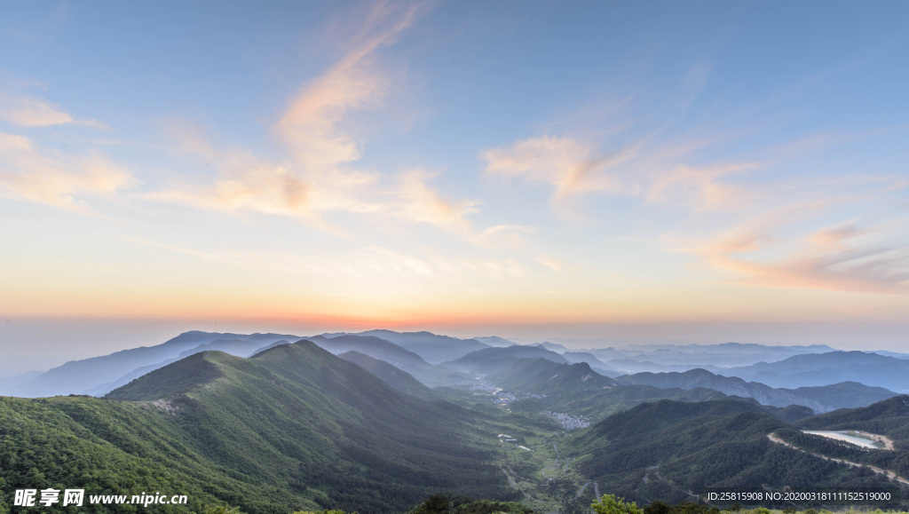 彩霞日出夕阳火烧云图片