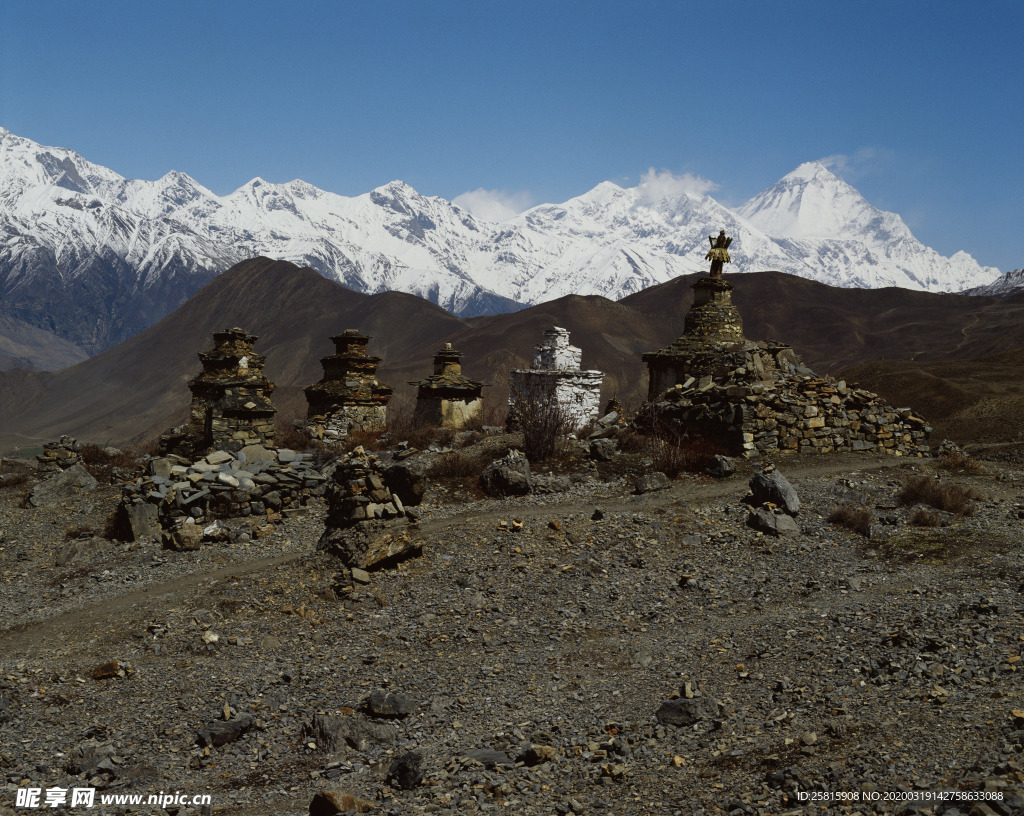 沙漠戈壁荒野遗迹图片