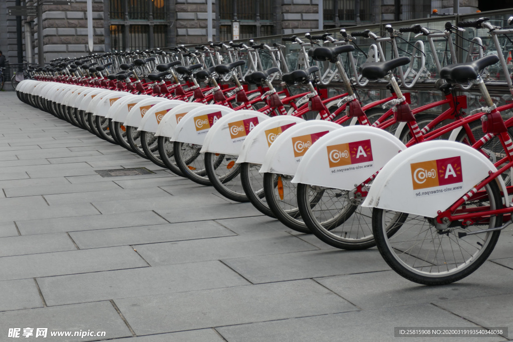 自行车共享单车车技图片