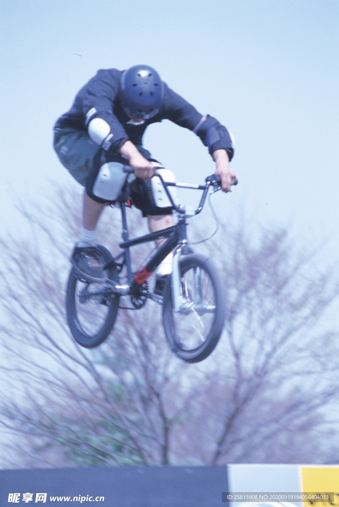 自行车共享单车车技图片