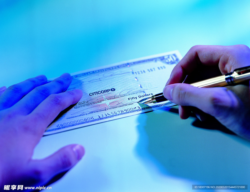 货币 钱  现金 金融 外币