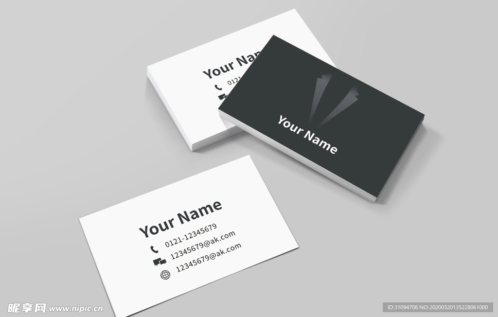 简约黑白商务名片