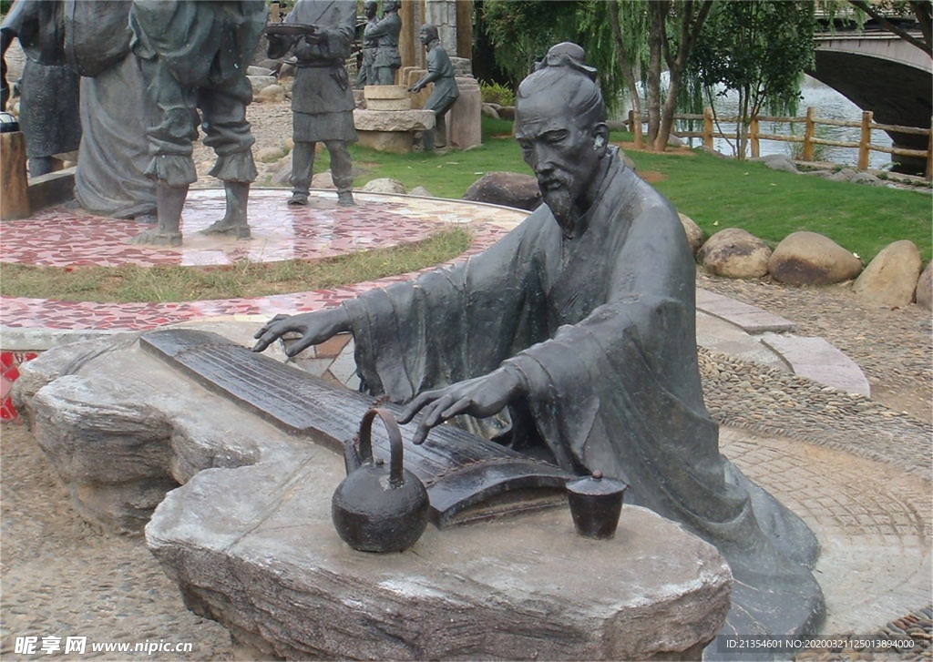 抚琴雕塑