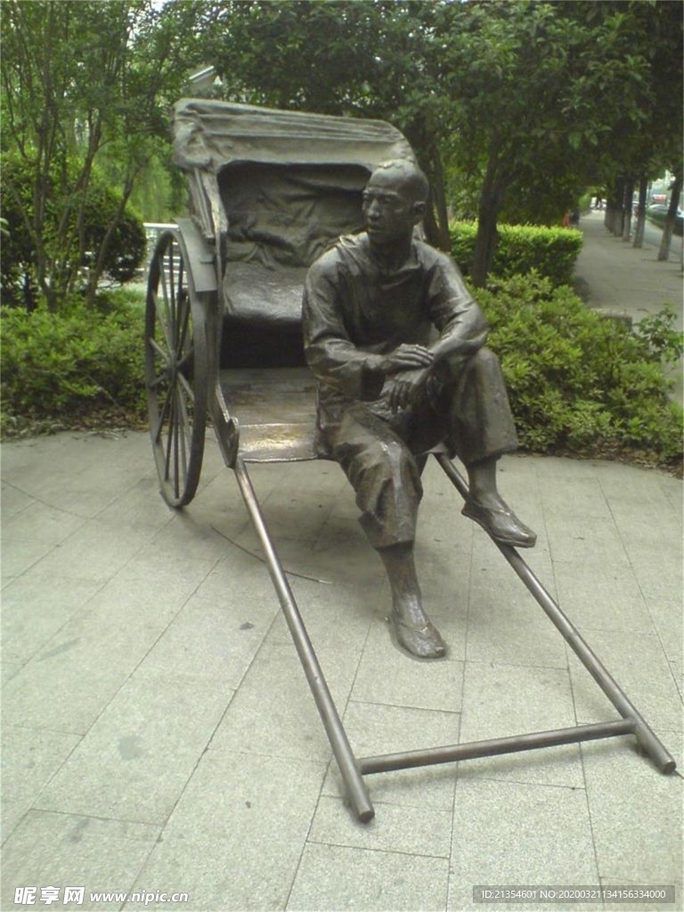 黄包车雕塑