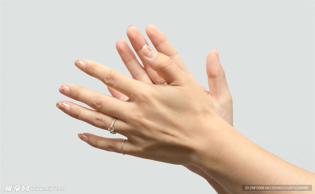 握手鼓掌抱拳礼仪行为图片