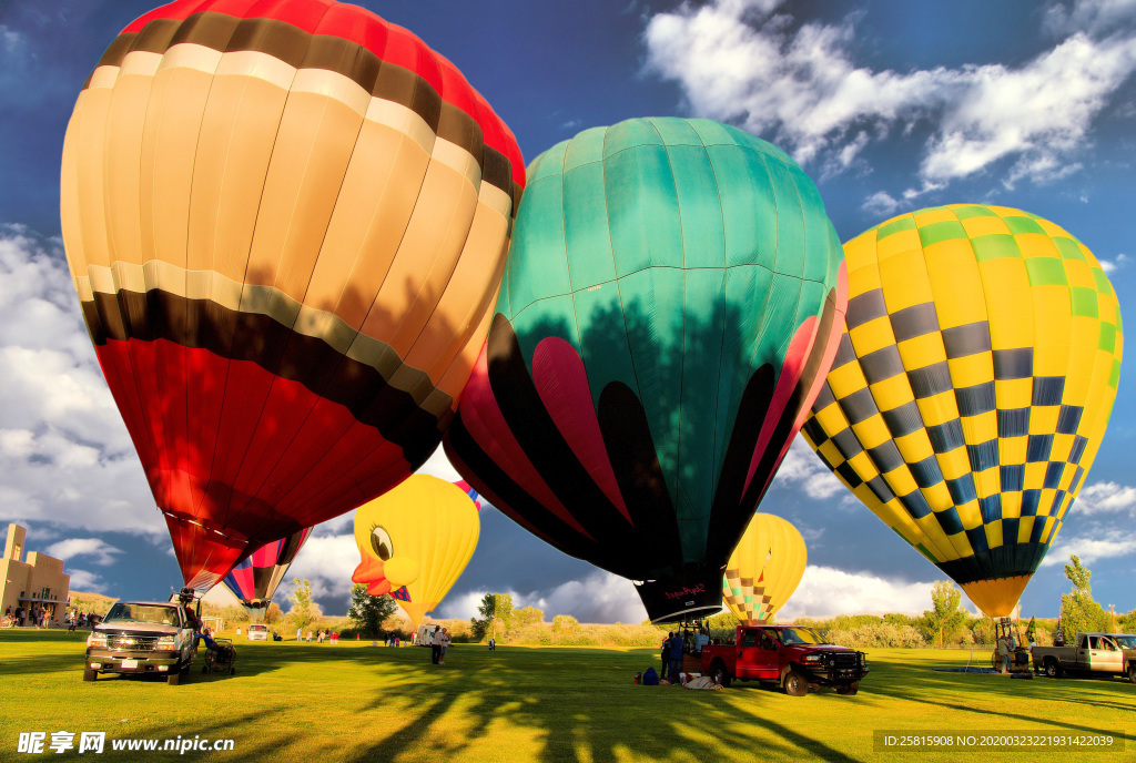 热气球气球图片