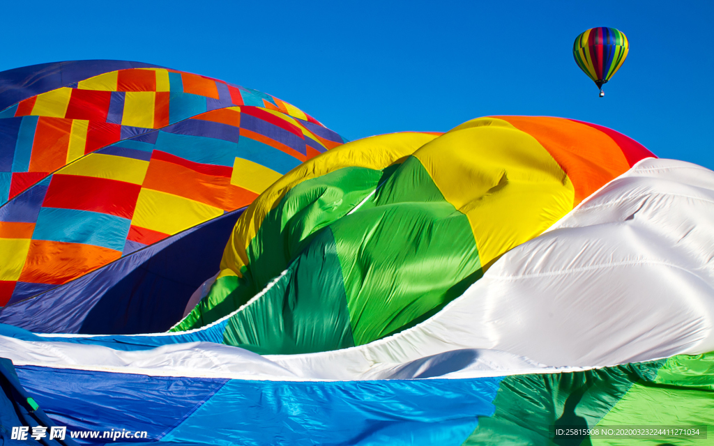 热气球气球图片