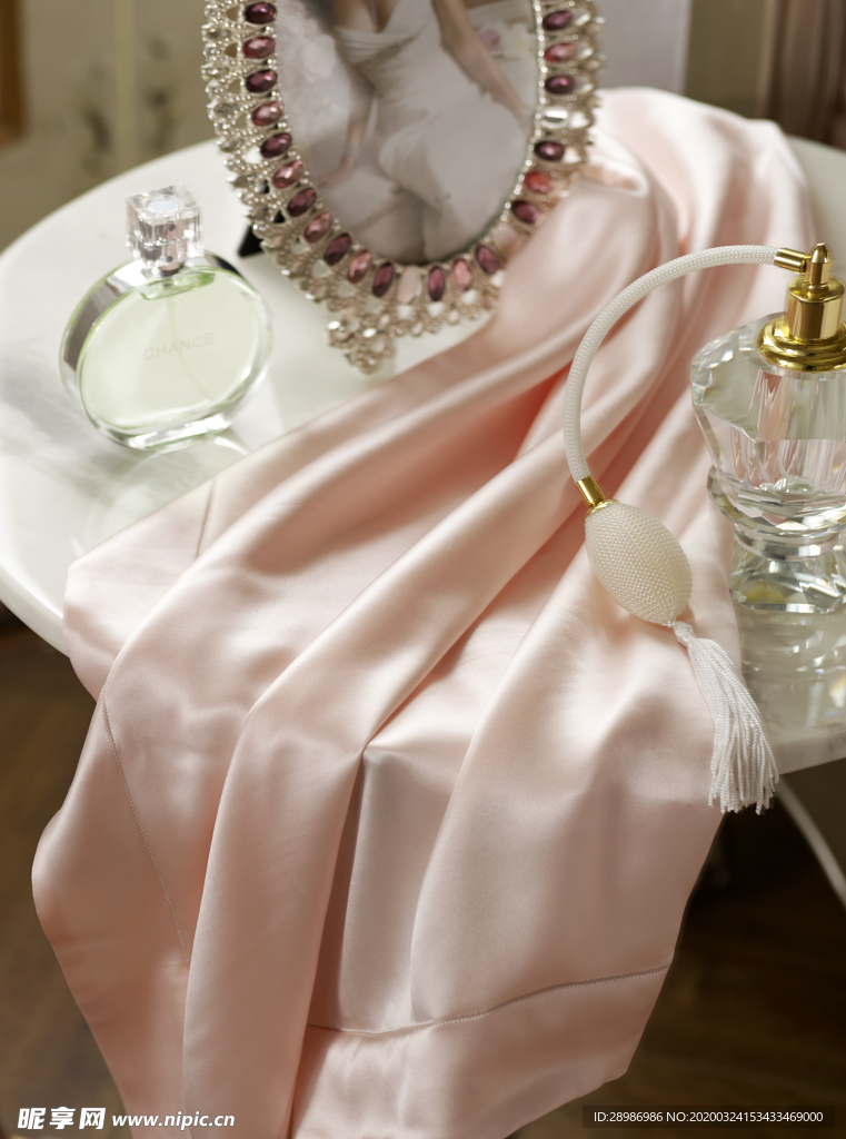 夏凉被 枕头 席子 凉席 家纺