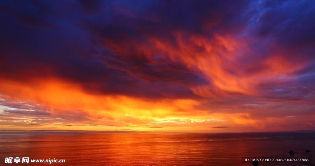 彩霞日出夕阳火烧云