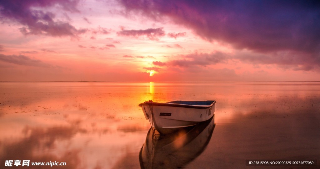 彩霞日出夕阳火烧云