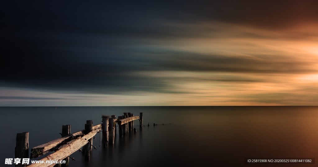 彩霞日出夕阳火烧云图片