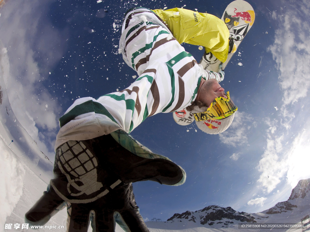 滑雪运动滑雪板图片