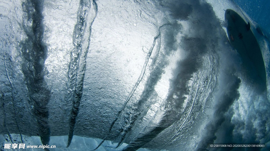 滑雪运动滑雪板图片