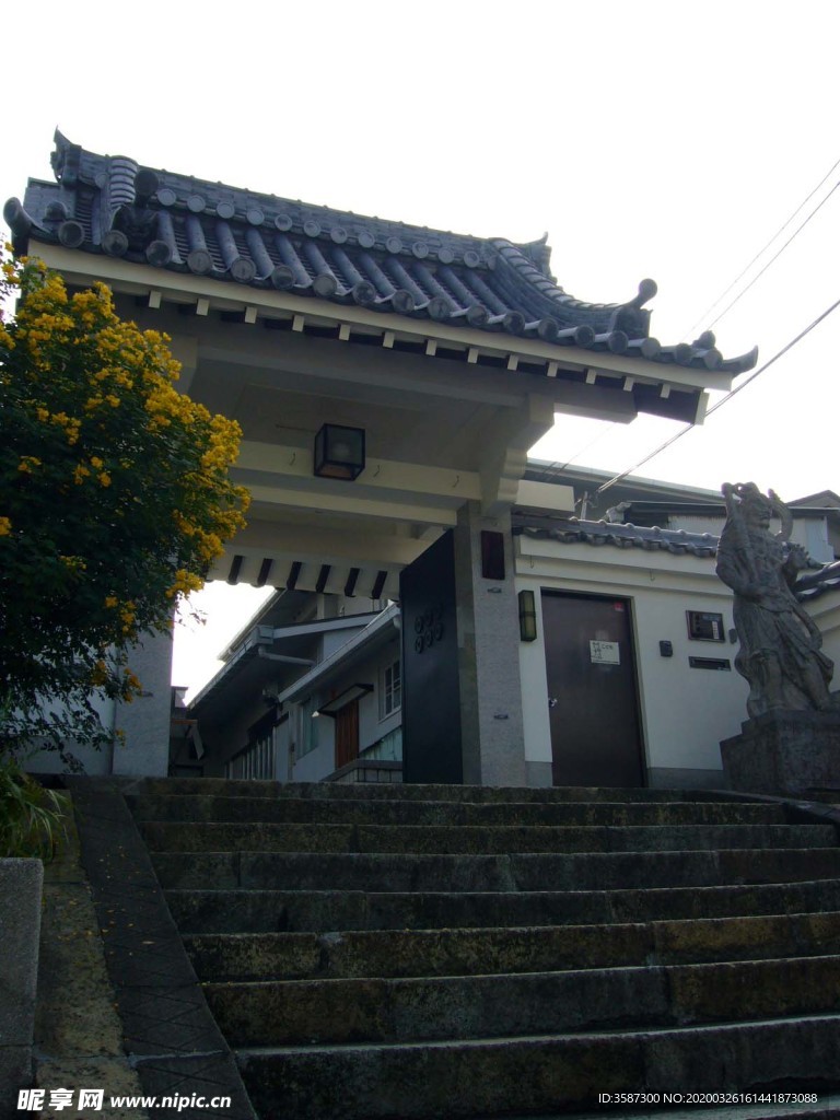 日本古建筑大门