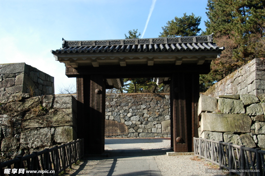 日本古建筑大门