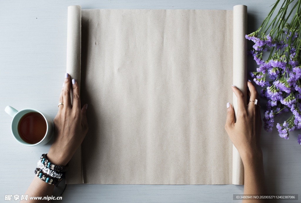 设计师 打开图纸