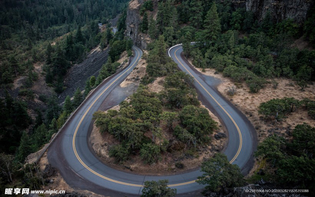 公路山路小径小道图片