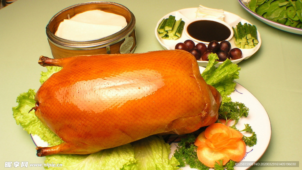 烤鸭鸭肉北京烤鸭图片