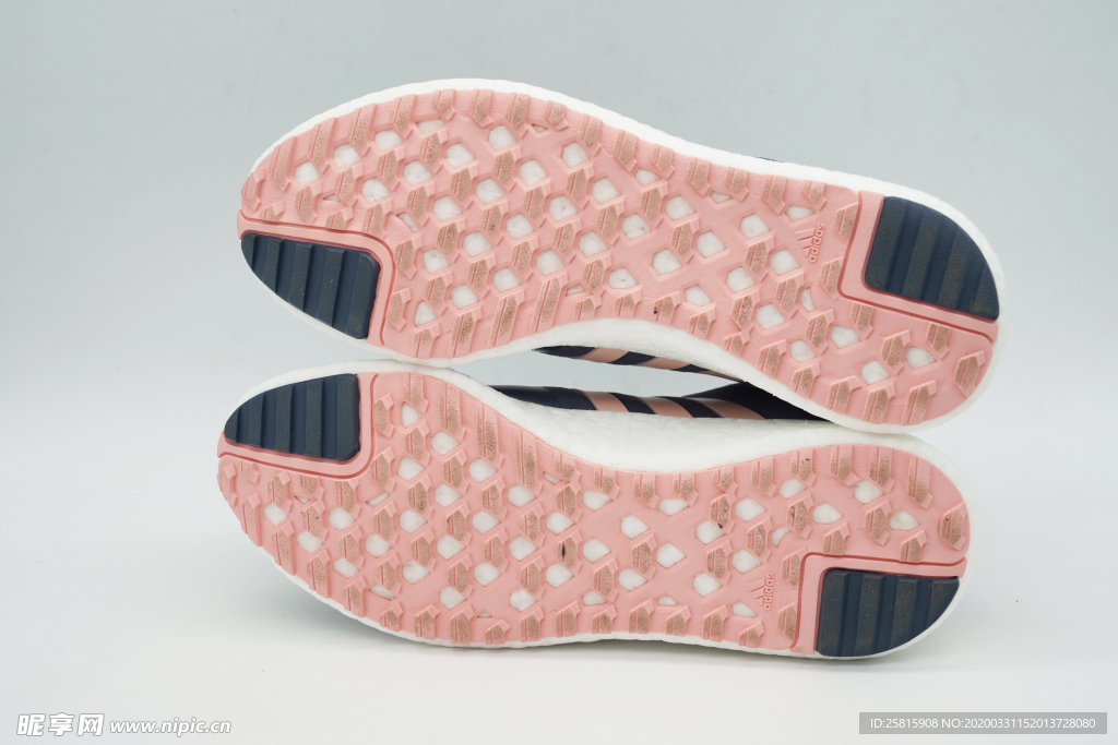 鞋子靴子高跟鞋图片