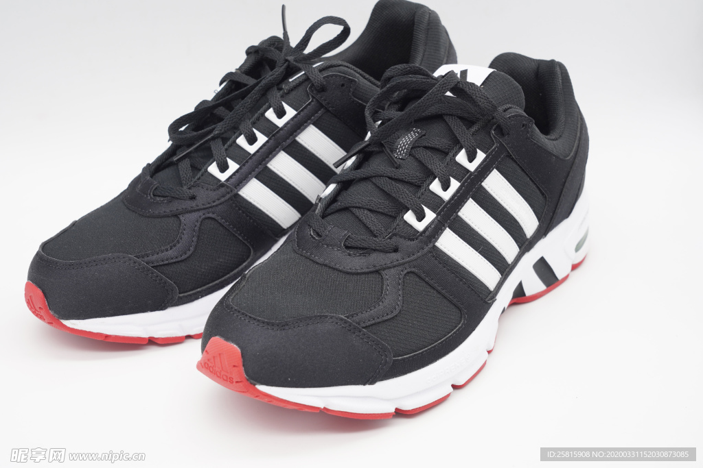 鞋子靴子高跟鞋图片