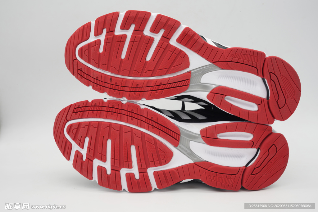 鞋子靴子高跟鞋图片